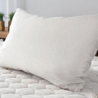 wool pillow savvyrest.jpg