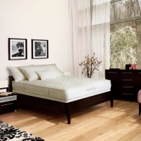 organicpedic classic mattress bedroom omi.jpeg