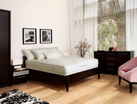 organicpedic classic mattress bedroom omi.jpeg