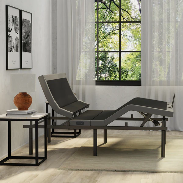 1310164 adjustablebase remedyiii q lifestyle 01 600x600.jpg.webp