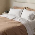 Pdp 300percale duvet fawn a sp22 detail 5491 1 7bfd5dae c946 4f50 a233 9aafeb5cb833.webp pdp 300percale duvet fawn a sp22 detail 5491 1 7bfd5dae c946 4f50 a233 9aafeb5cb833.webp