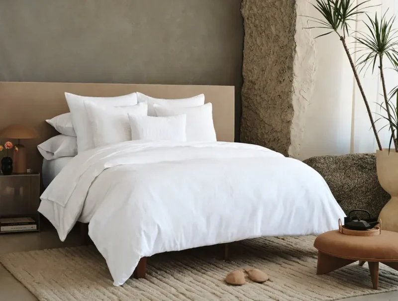 sp25 eecom torocanyonbed alpinewhite a 046 8e7a3ed2 efe4 43f7 8001 f9e65ad94ad9 1.webp