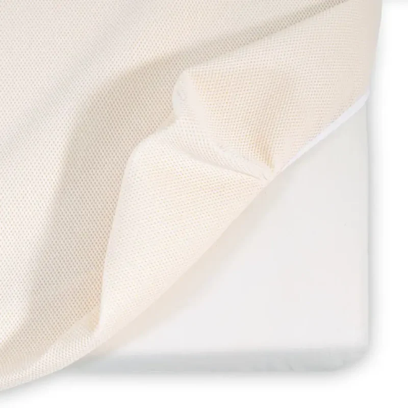 mc46 cribmat detail corner matpulledup3 sq 1000x1000.webp