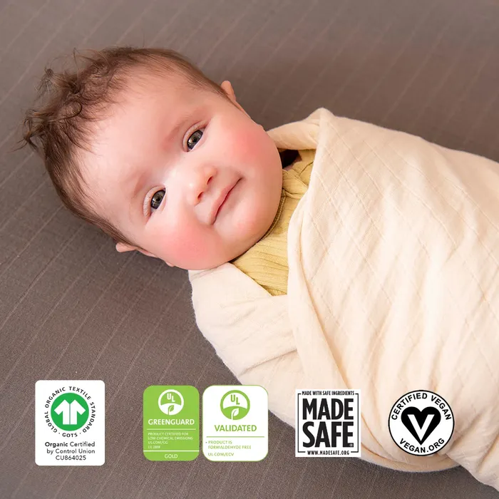np web pdp bedding muslin baby swaddles 01 certs.webp