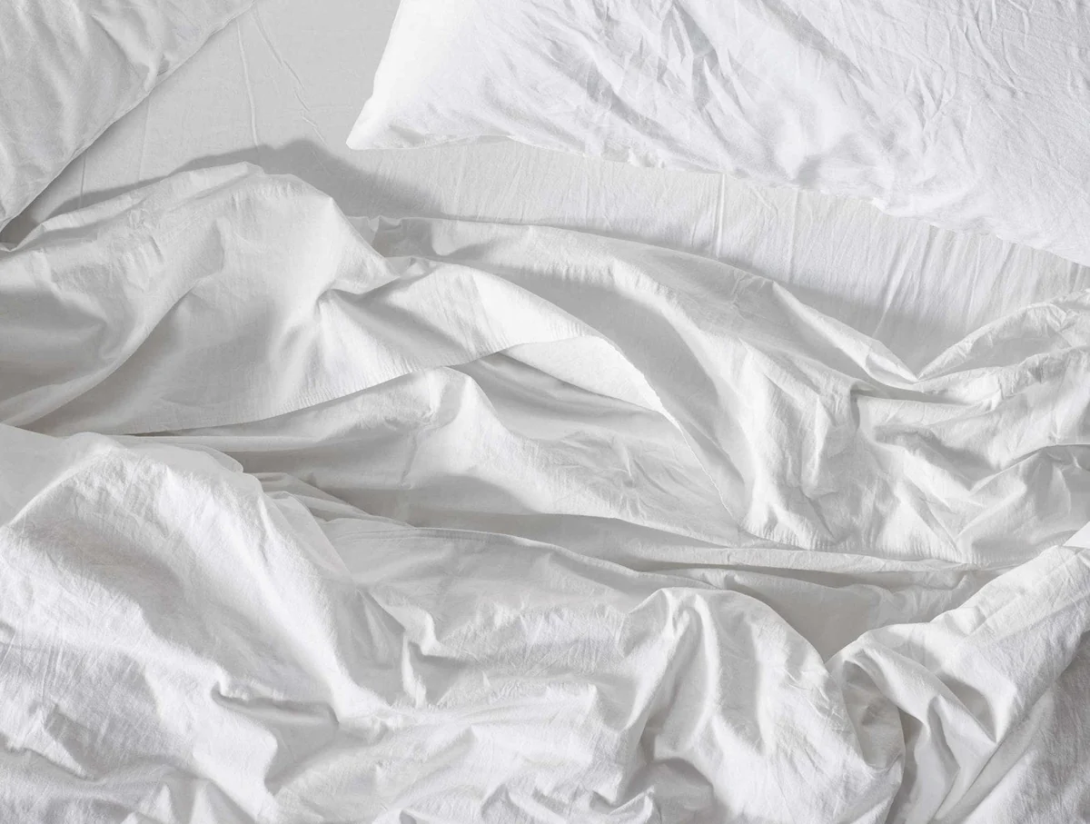 organic crinkled percale alpine white sheet set oh v1 pdp 4 1 889d9cb8 70c8 470f 9201 f7f30d7c4588.webp