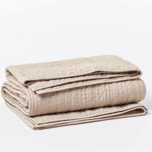 pdp 1025004 channel handstitched quilt hazel chambray fa22 0883 ea498be0 045e 4d5b 92dc d92e21837cea.webp