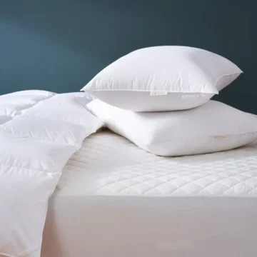 pdp lifestyle bedbasics mattresspad fall20 2 98712ab9 f7a4 49ab af2d 2d6e1872ed1c 1.webp