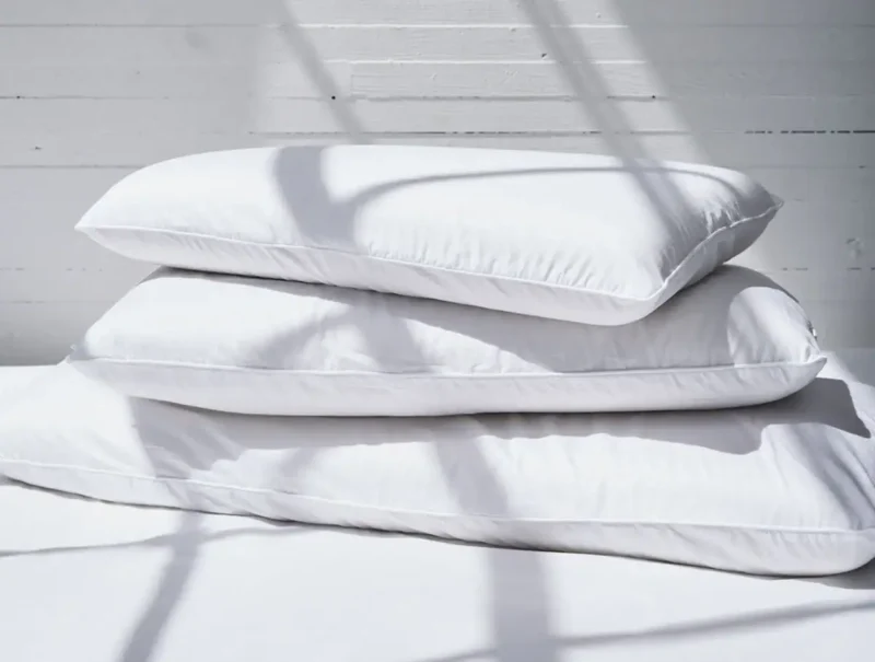Pdp moldedlatexpillow stack white f19 c 2b114d0b 8619 48c1 bbc3 a5f7e61de450.webp pdp moldedlatexpillow stack white f19 c 2b114d0b 8619 48c1 bbc3 a5f7e61de450.webp