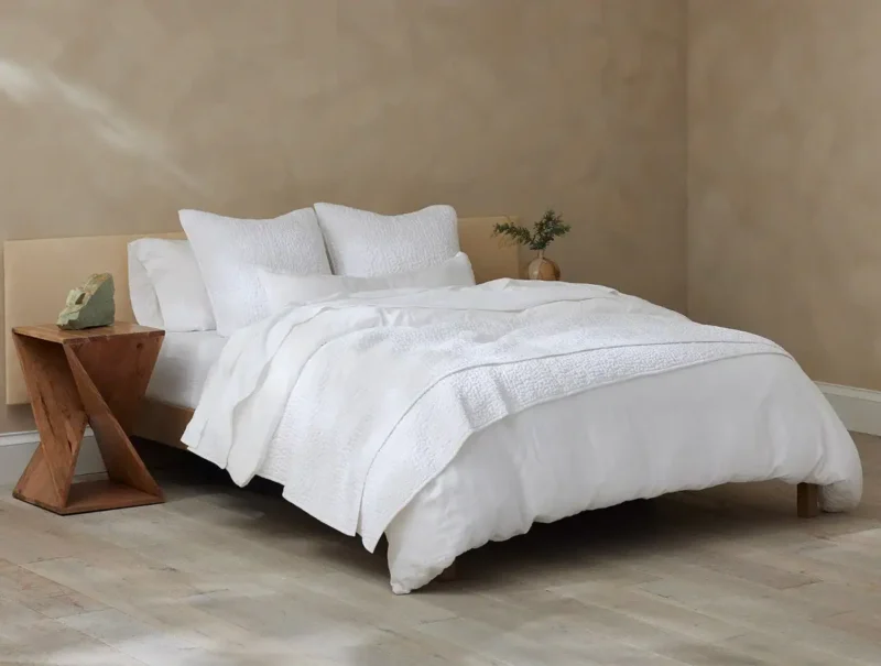 pdp pebbledhandstitched quilt alpinewhite sp23 2 11633 96d016dd 1655 4d4f b107 697c6a9c38e2.webp
