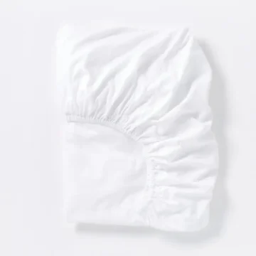 pdp relaxedsateen fittedsheet alpinewhite b fall21 1699 02b92464 5137 4a1c a3e6 df48269200c5.webp