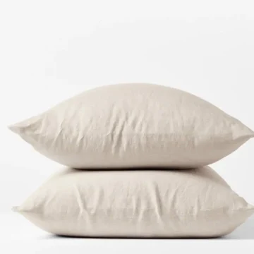 relaxedlinen pillowcase b sp21 22066 2 38570cd2 6a5b 4825 9958 7675f7fa5680.webp